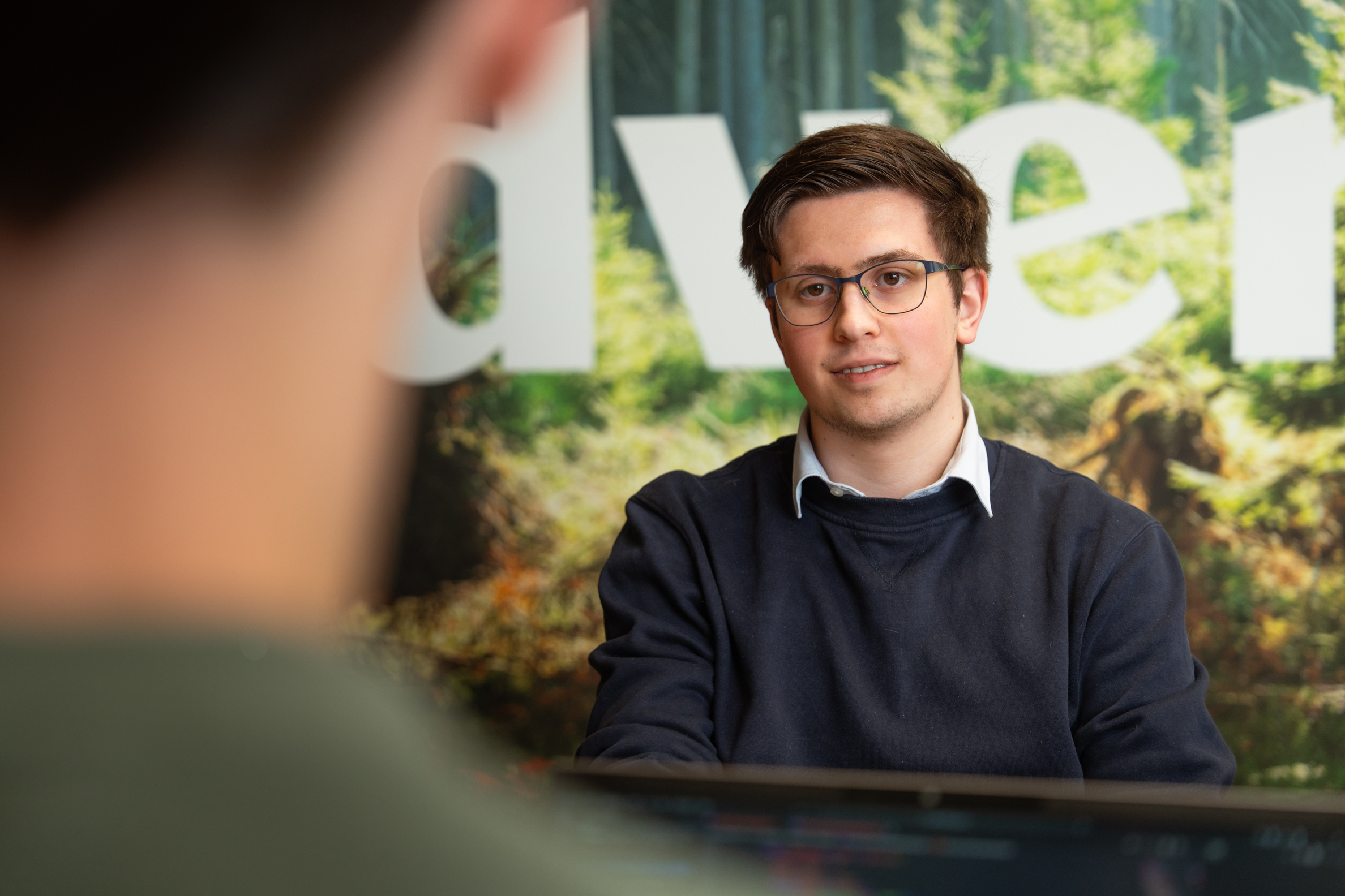 Developer van Wux bespreekt de ontwikkeling van een MRP systeem voor efficiëntere productieplanning en voorraadbeheer.